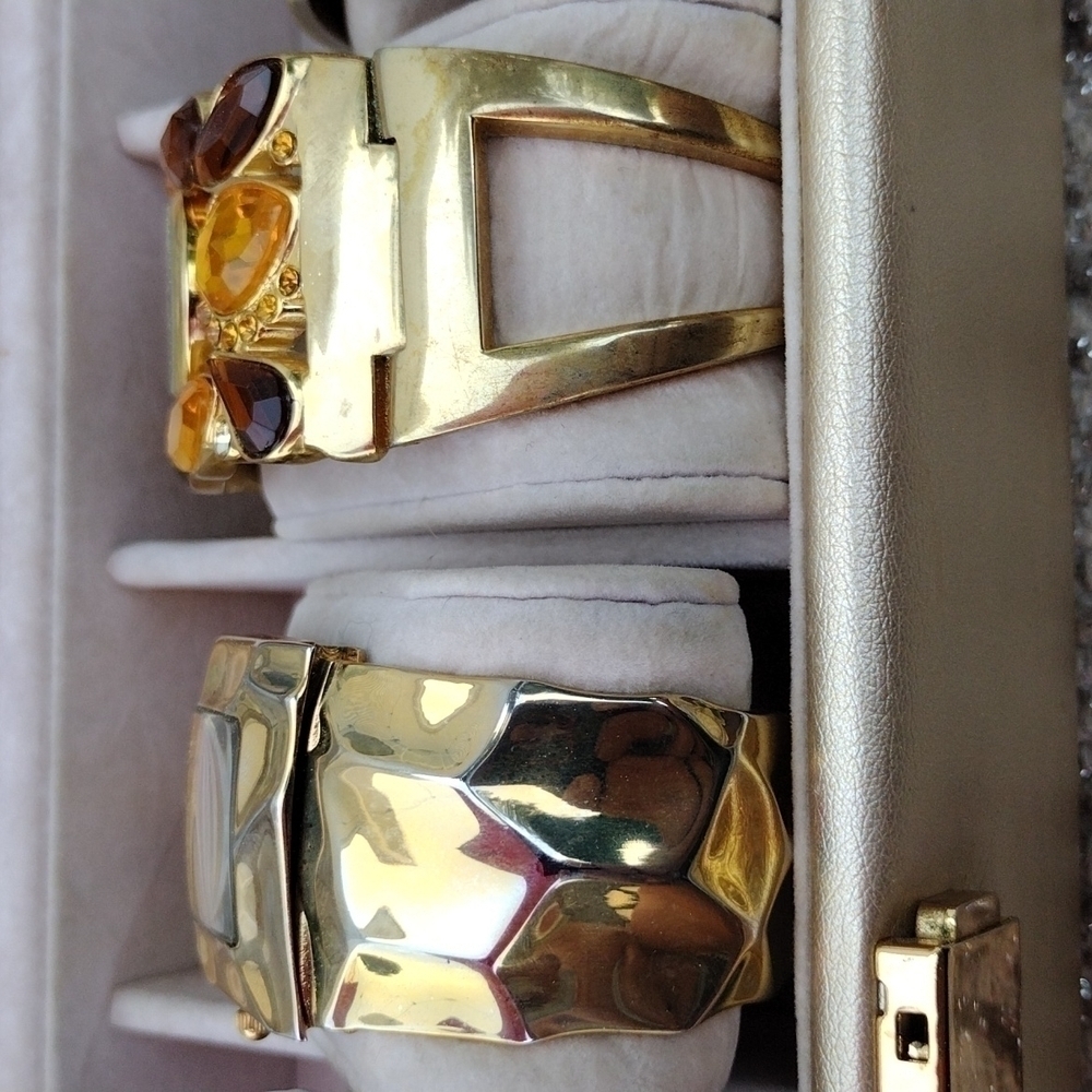 Collection of 6 Japan Movement Quartz Ladies Watches - Picture 11 of 12